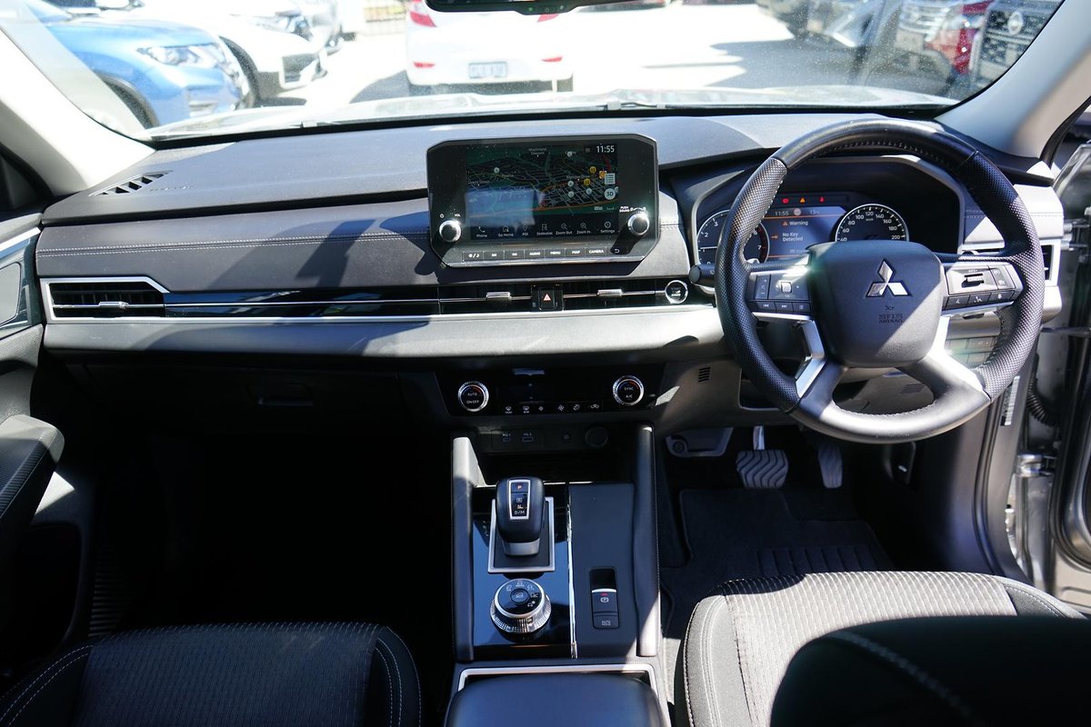 2022 Mitsubishi Outlander LS ZM MY22 image 8