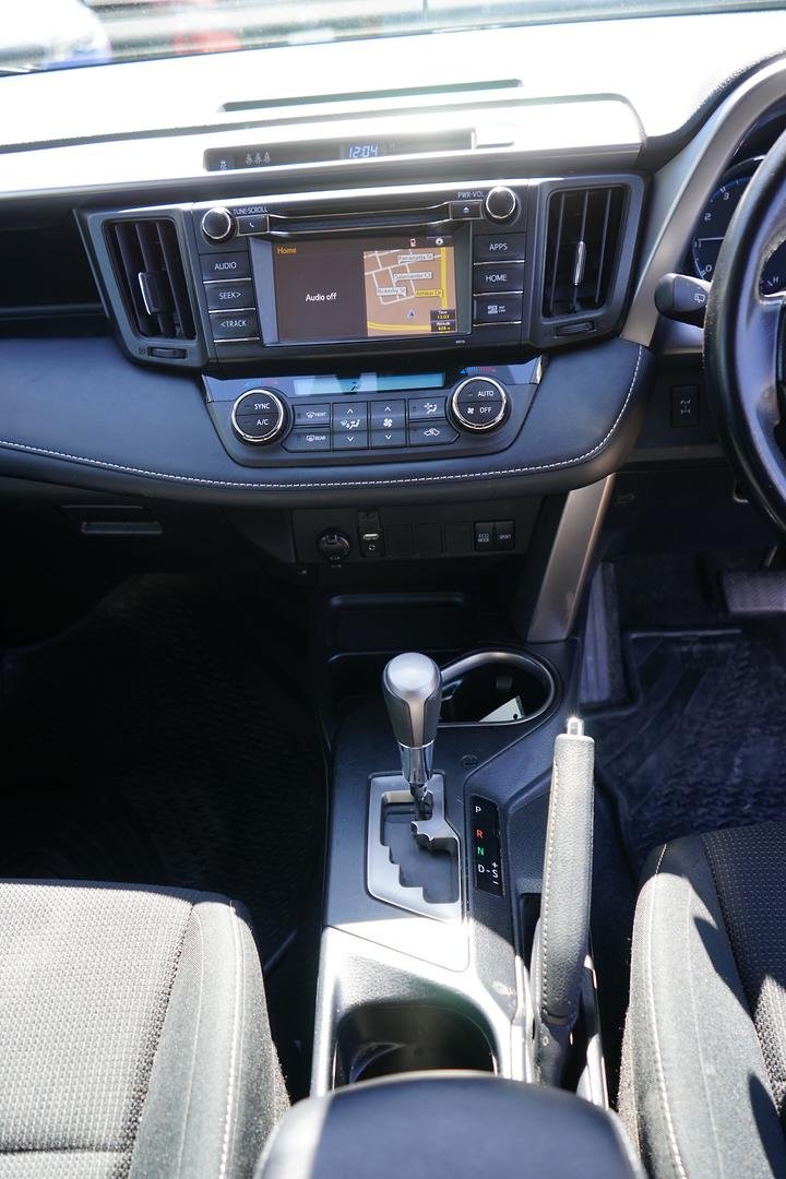 2018 Toyota RAV4 GXL ASA44R AWD image 10