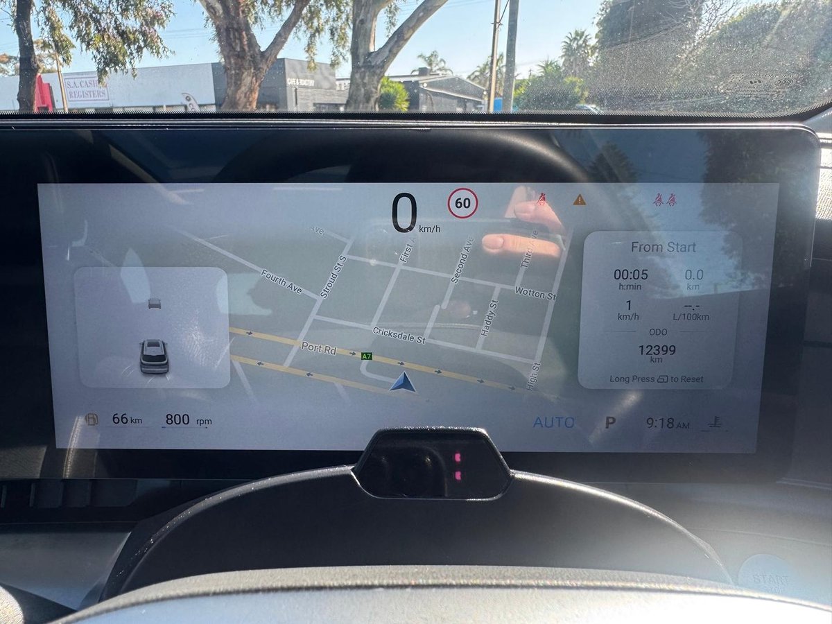 2025 MG QS Essence IS31 MY25 AWD image 18