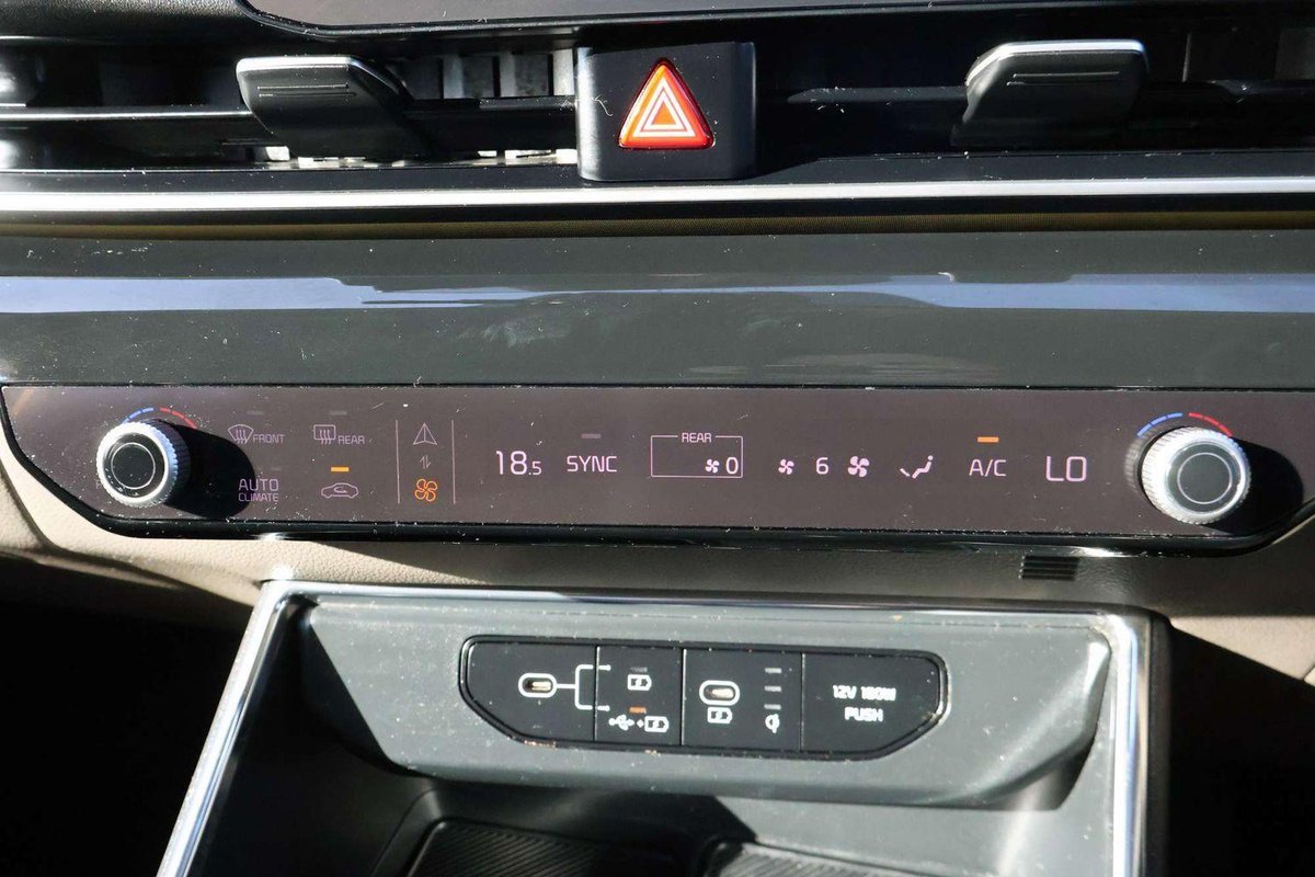 2024 Kia Carnival GT-Line Lite KA4 PE MY25 image 16
