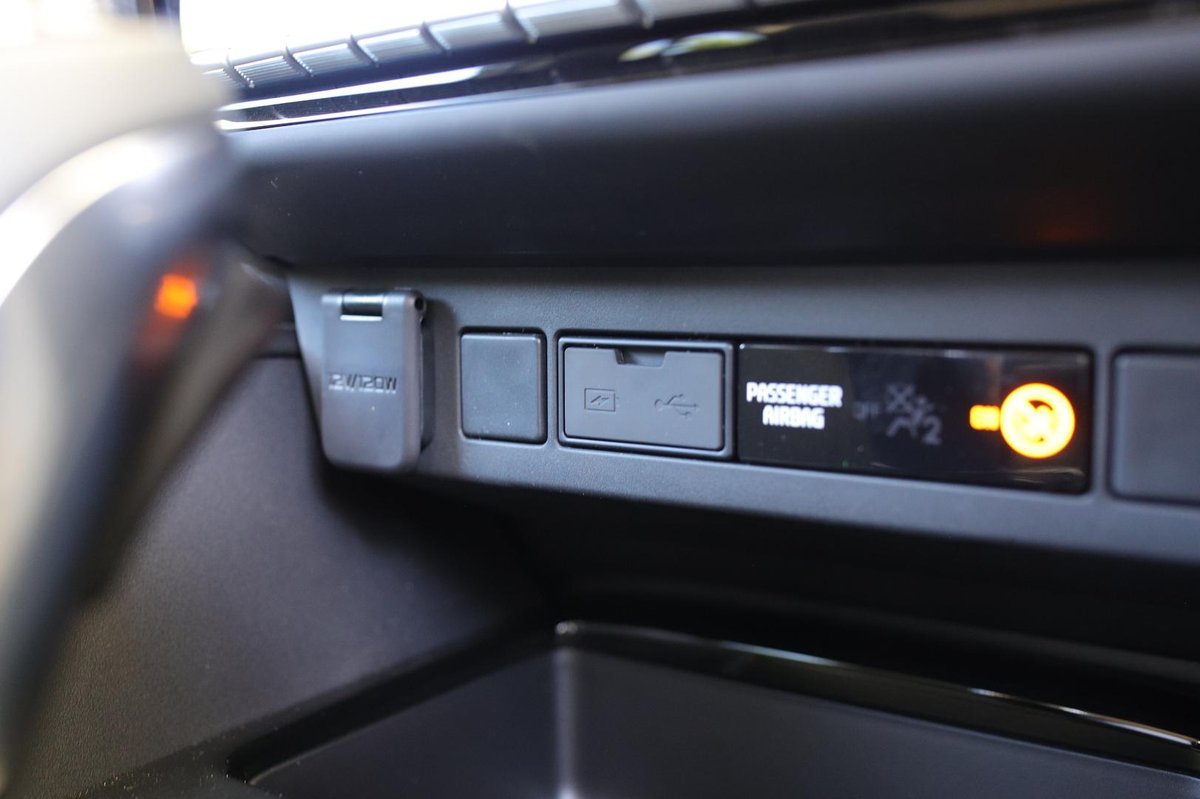 2025 Isuzu MU-X LS-U MY25.5 4X4 Dual Range image 27