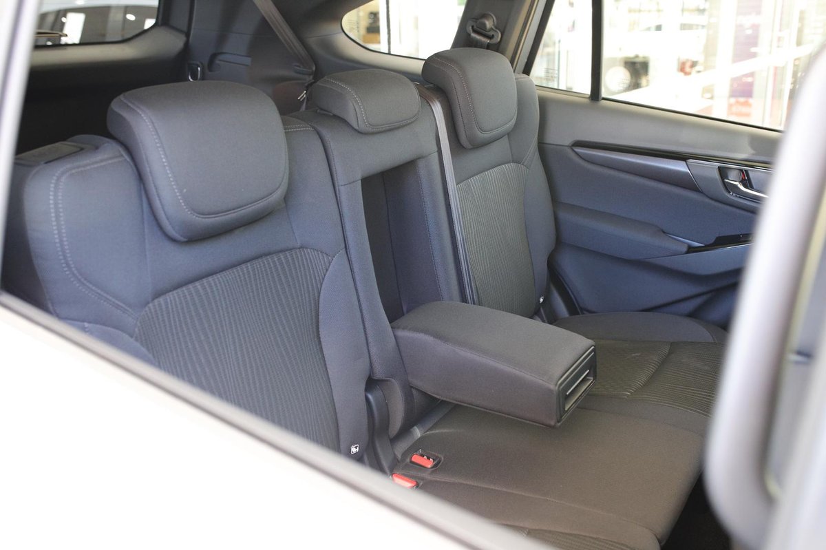 2025 Isuzu MU-X LS-U MY25.5 4X4 Dual Range image 30