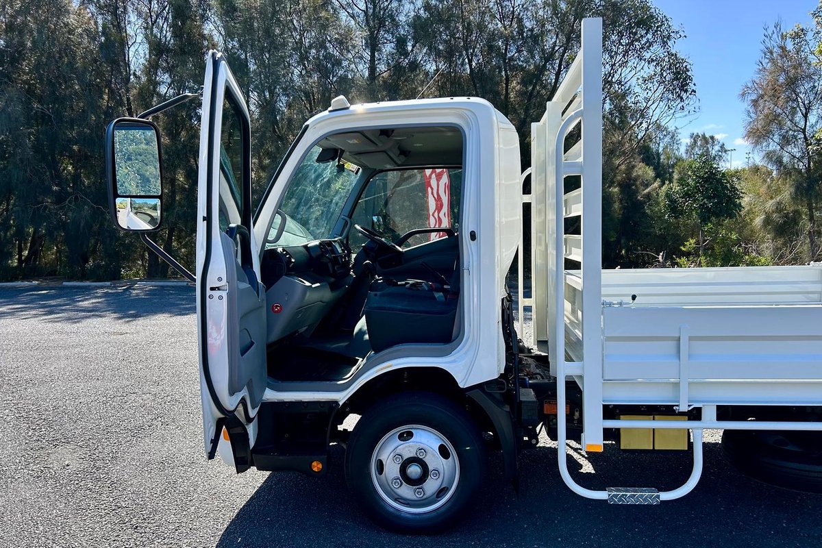 2020 Hino 300 Series 616 image 21