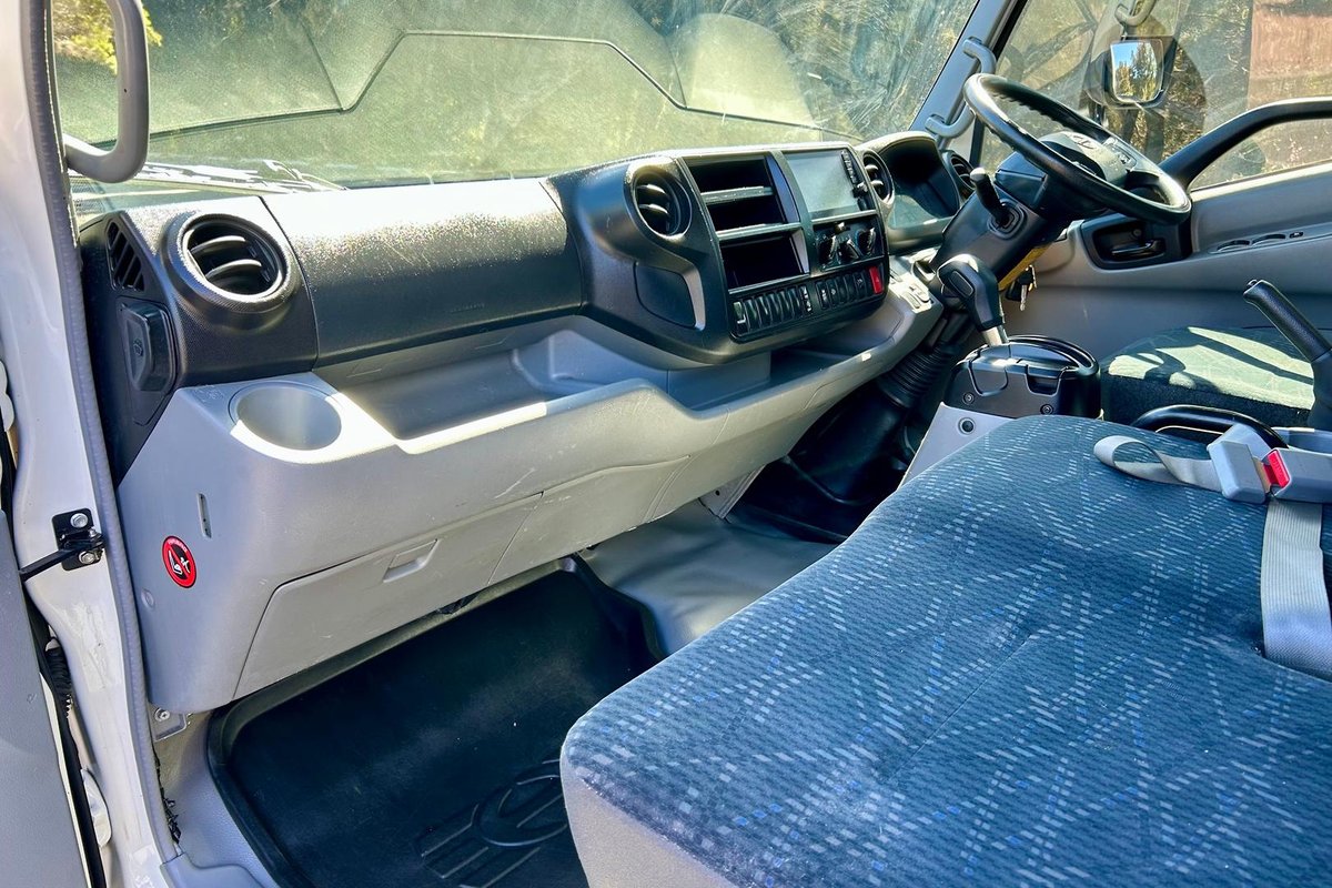 2020 Hino 300 Series 616 image 25