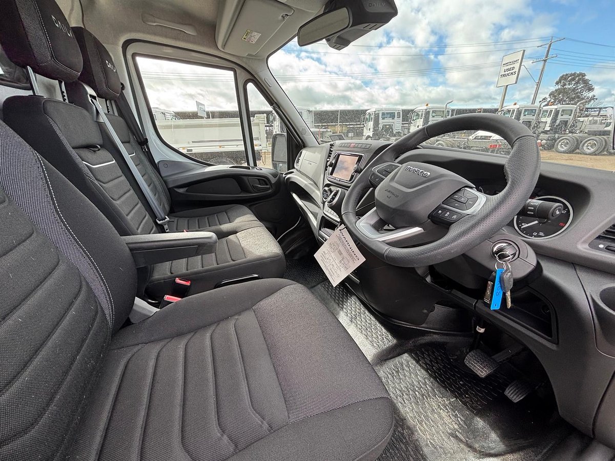 2026 Isuzu N Series NKR 65/45-150 DT D34 image 24