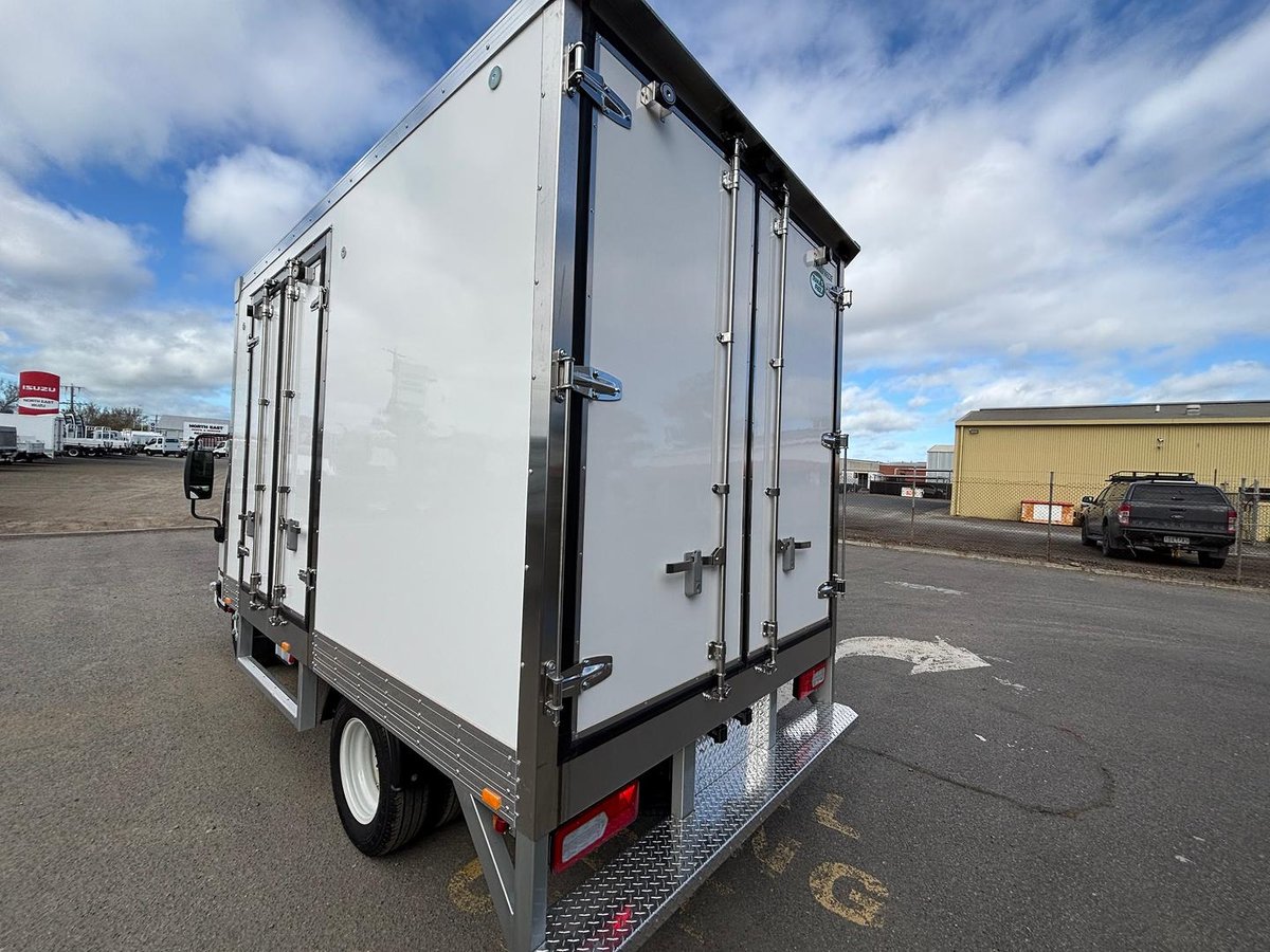 2026 Isuzu N Series NKR 65/45-150 DT D34 image 16