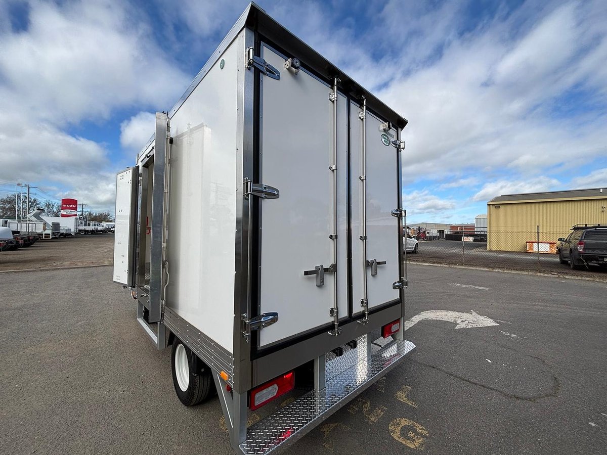 2026 Isuzu N Series NKR 65/45-150 DT D34 image 15