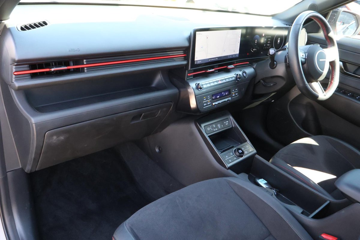 2025 Hyundai Kona Premium N Line SX2.V2 MY25 image 23