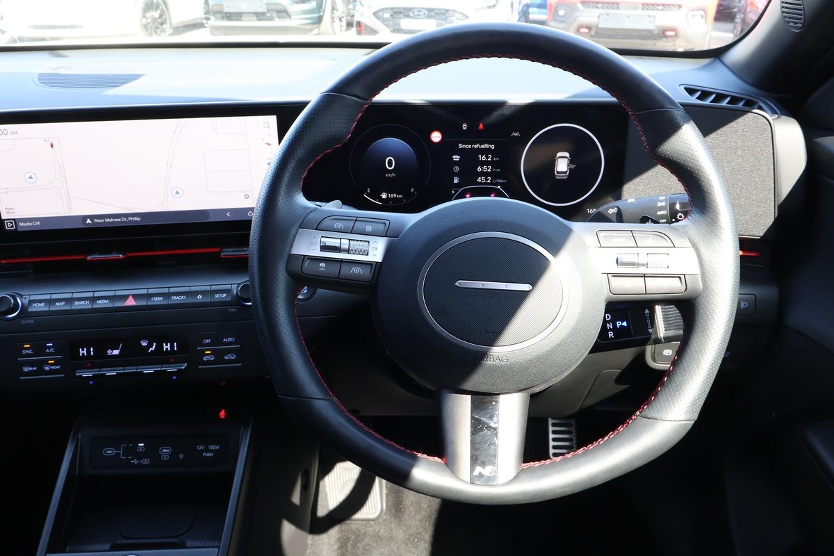2025 Hyundai Kona Premium N Line SX2.V2 MY25 image 25