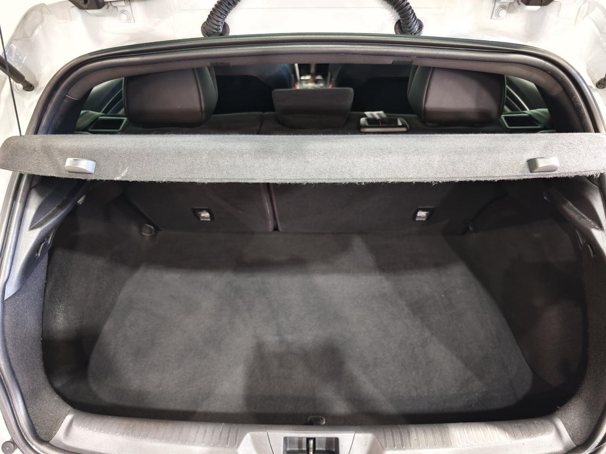 2018 Renault Megane R.S. 280 BFB image 17