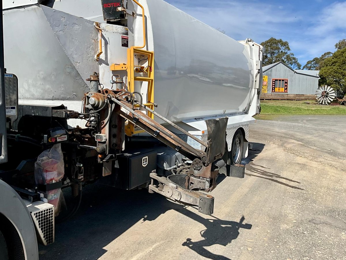 2019 Mercedes-Benz Econic 2630 image 7