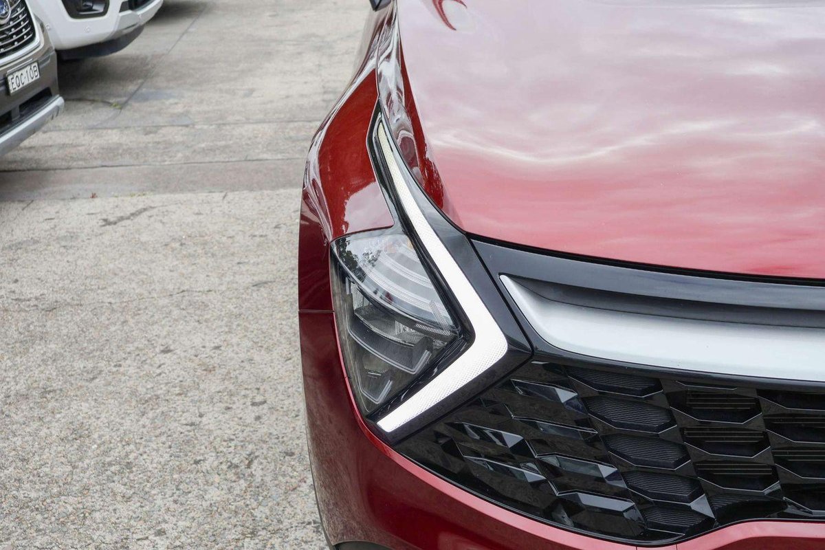 2023 Kia Sportage image 8