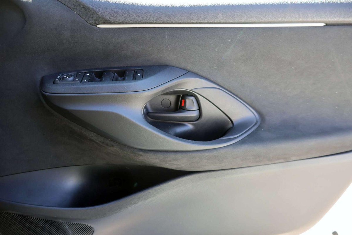 2025 Toyota Yaris Ascent Sport Hybrid MXPH10R image 21