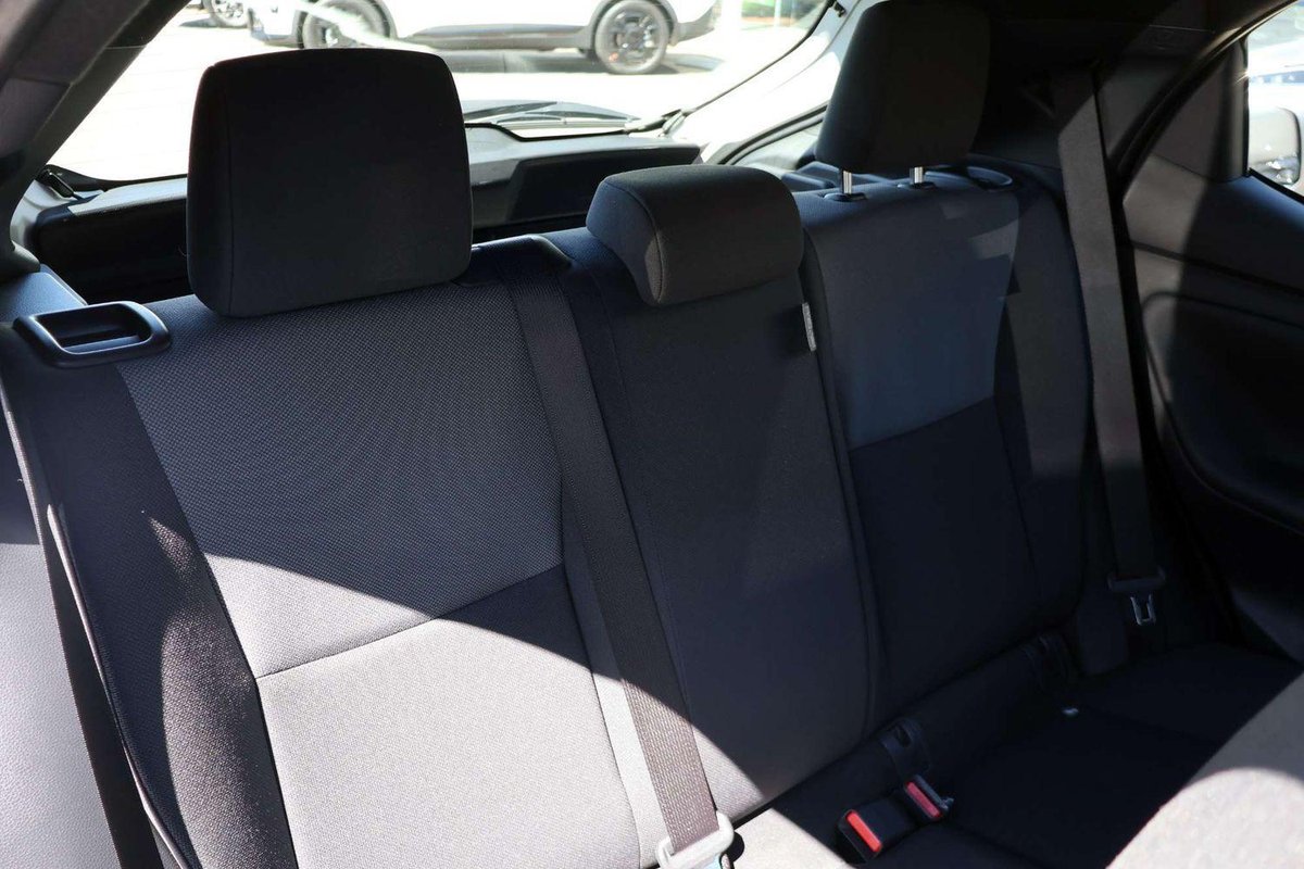2025 Toyota Yaris Ascent Sport Hybrid MXPH10R image 22