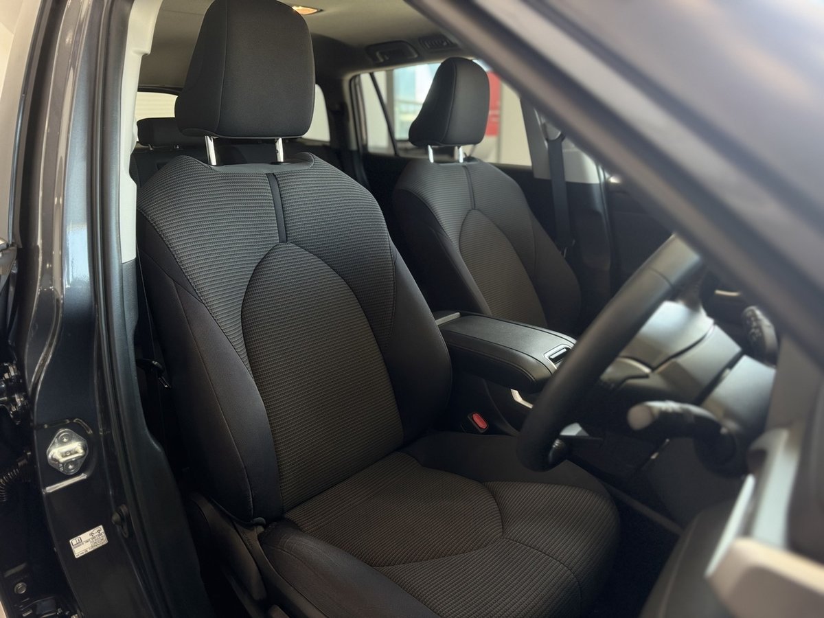 2022 Toyota Kluger GX AWD 2.5L Auto CVT Wagon image 10