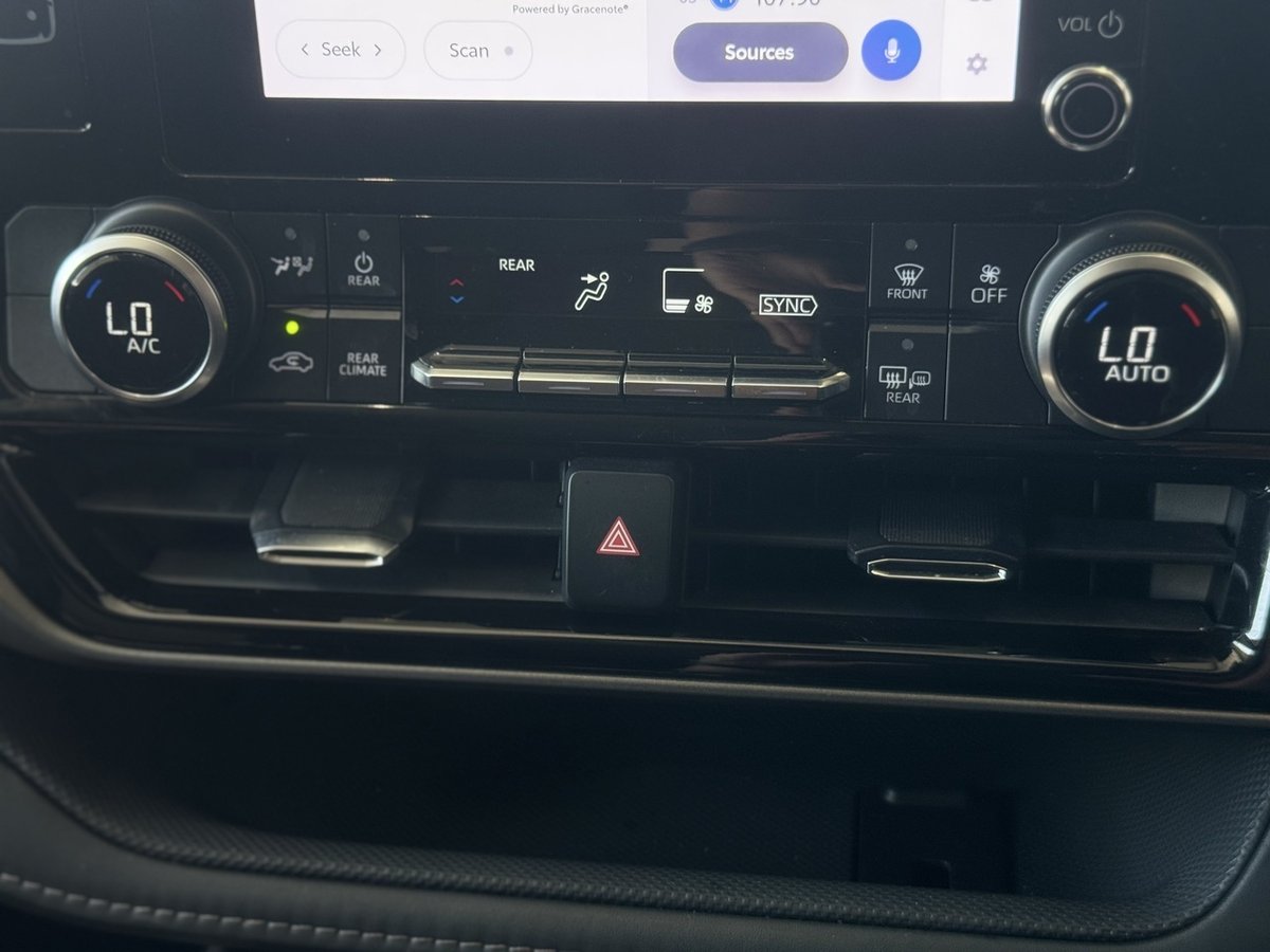 2022 Toyota Kluger GX AWD 2.5L Auto CVT Wagon image 17