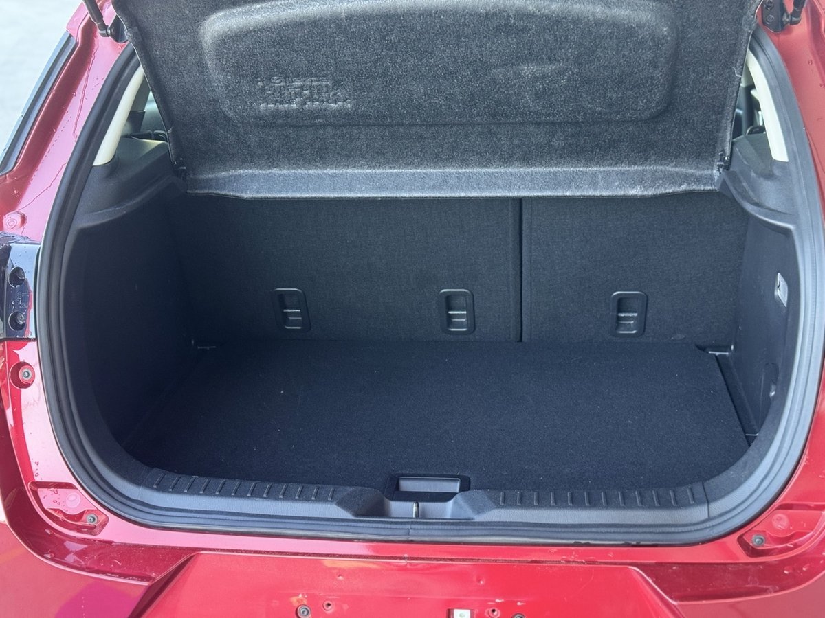 2016 Mazda CX-3 sTouring DK image 10