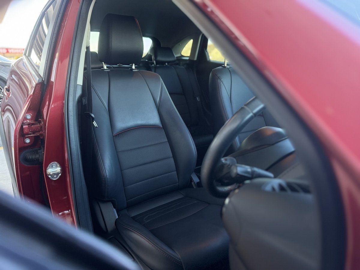 2016 Mazda CX-3 sTouring DK image 12