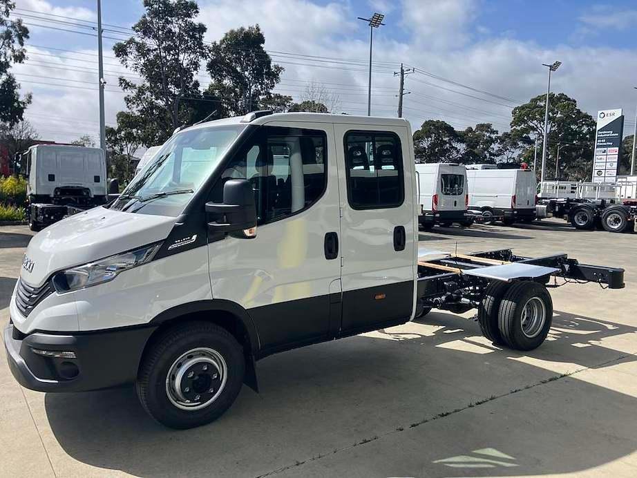 2026 Iveco Daily 70C21 image 9