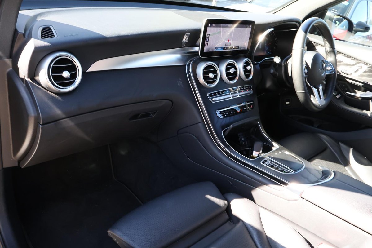 2021 Mercedes-Benz GLC-Class GLC200 X253 image 18