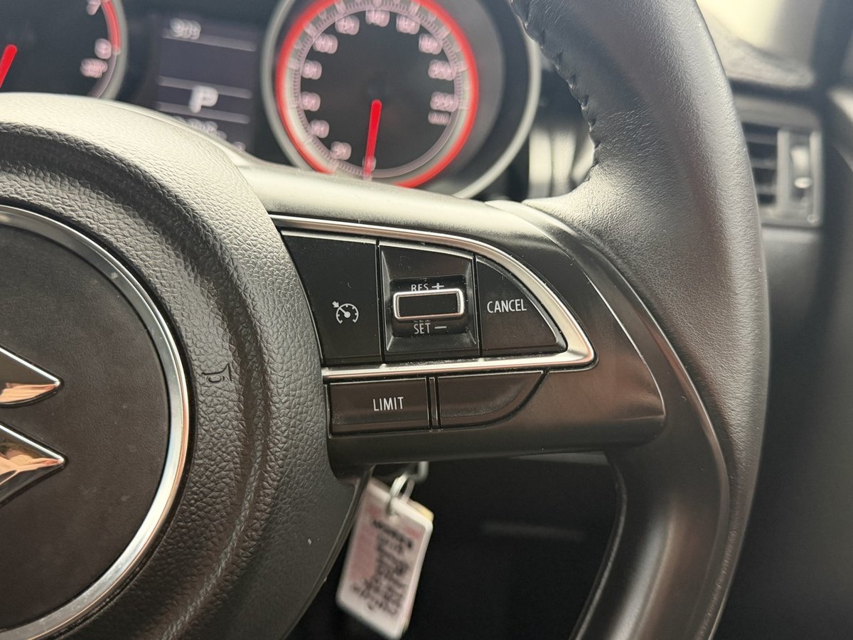 2019 Suzuki Swift GL Navigator AZ image 17