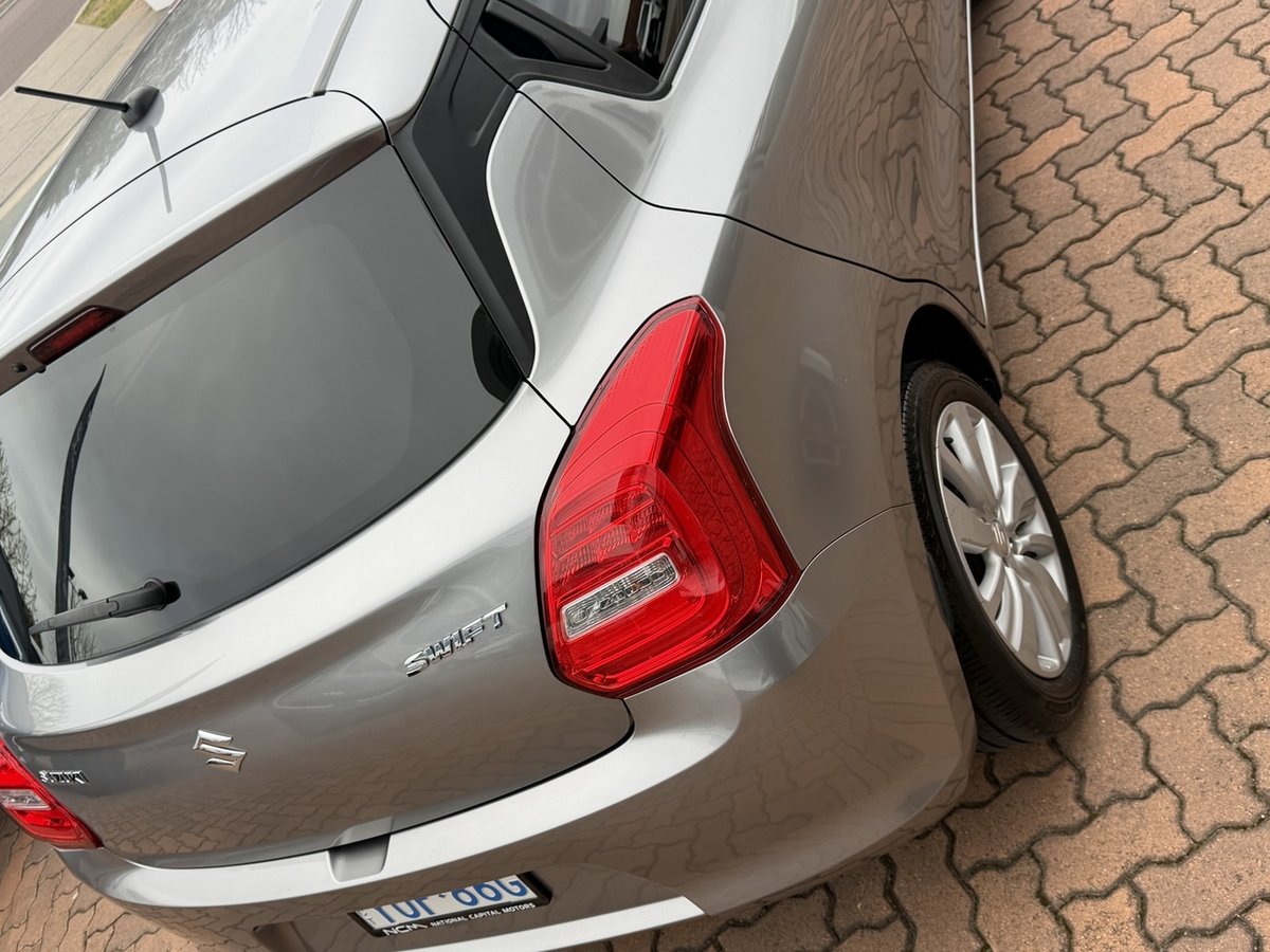 2019 Suzuki Swift GL Navigator AZ image 8