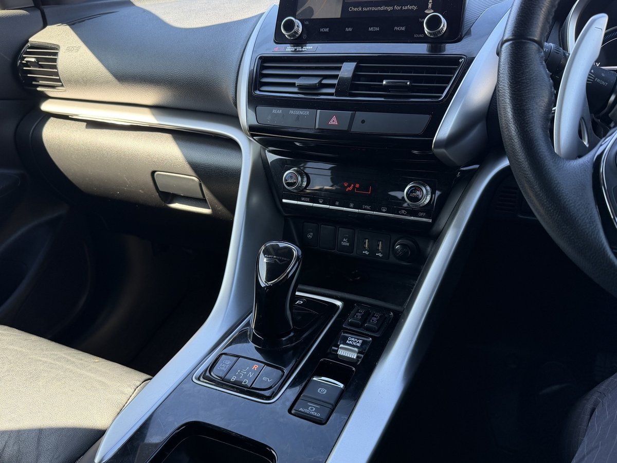 2024 Mitsubishi Eclipse Cross PHEV Exceed YB MY24 AWD image 17