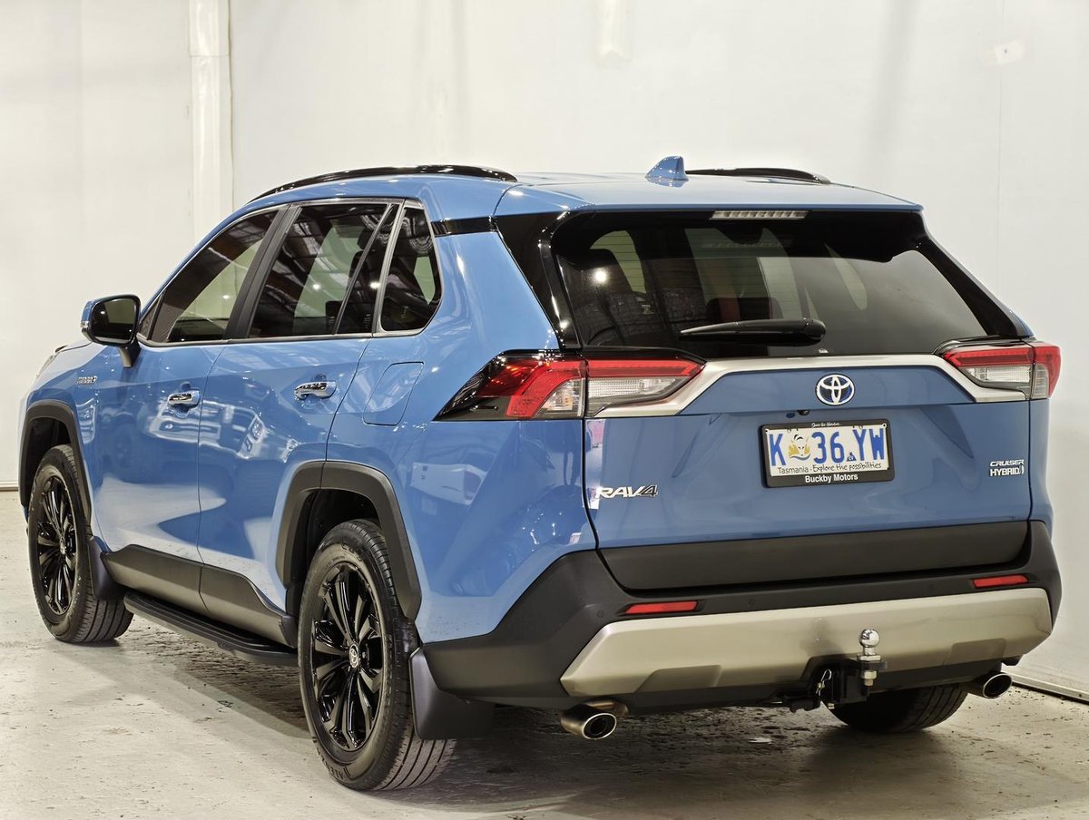 2023 Toyota RAV4 Cruiser AXAH52R image 4