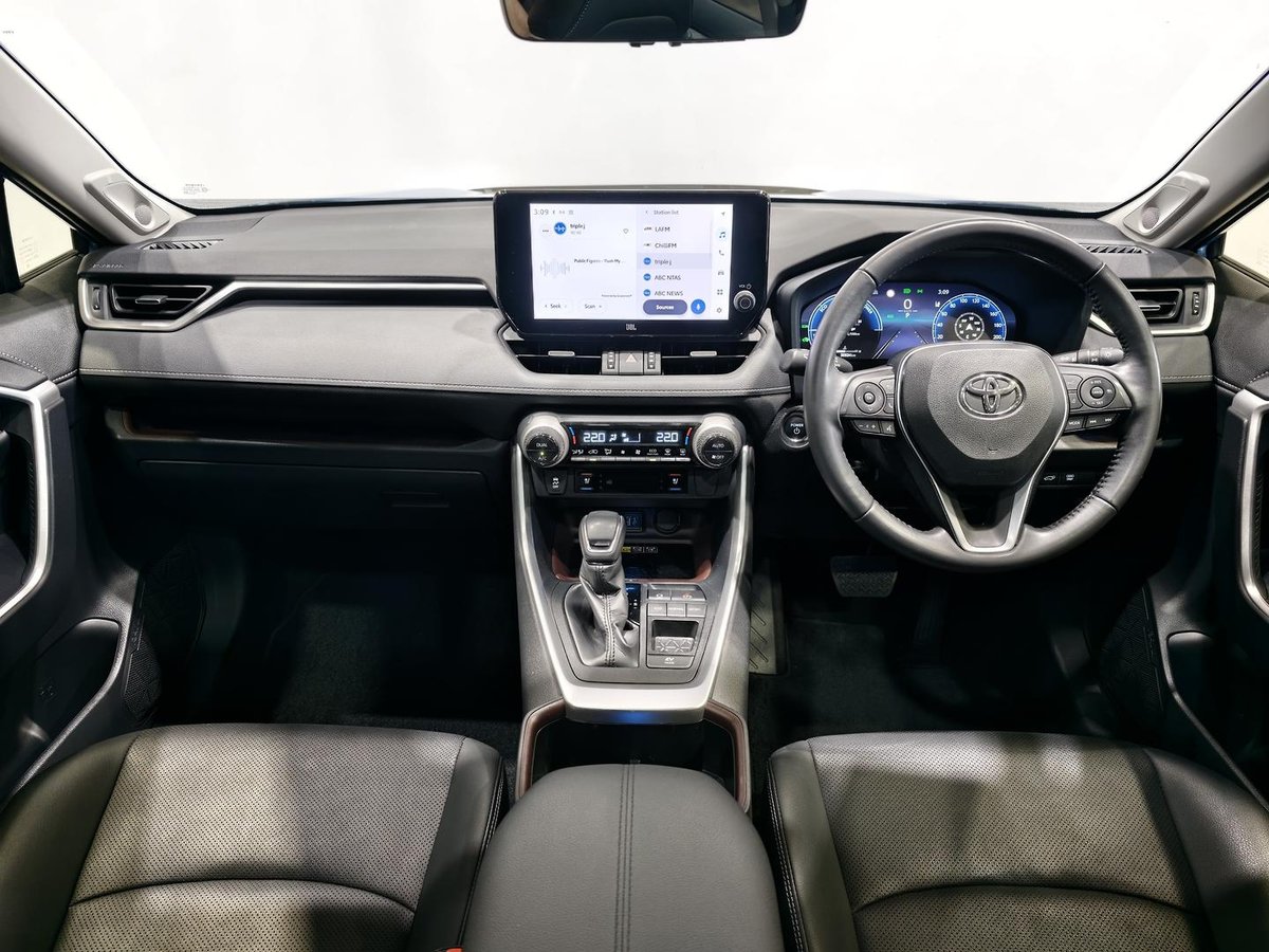 2023 Toyota RAV4 Cruiser AXAH52R image 19