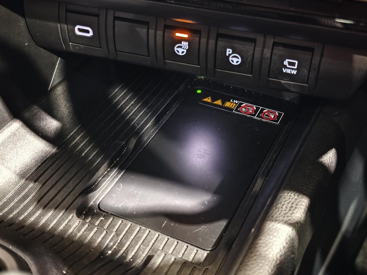 2025 Toyota C-HR GR Sport MAXH25R 4X4 On Demand image 16