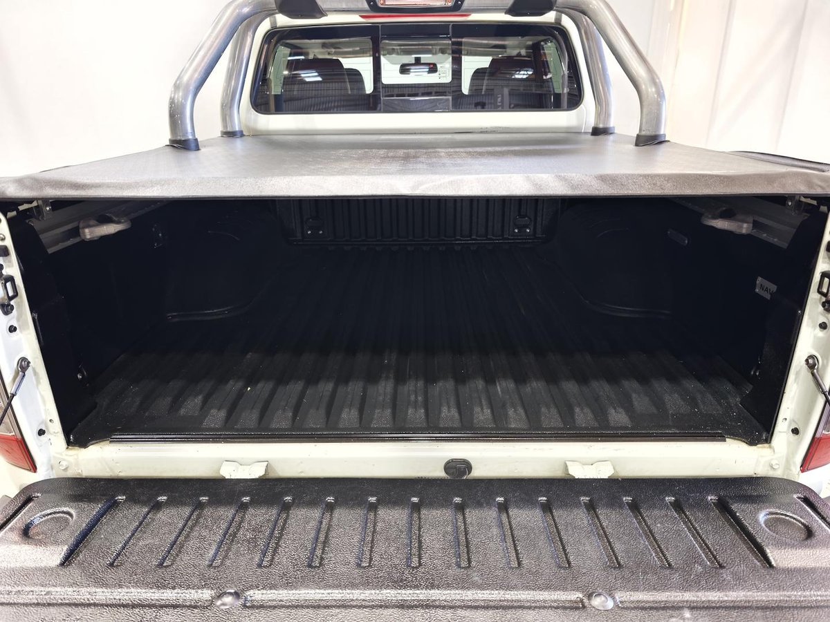 2019 Nissan Navara ST-X D23 Series 4 4x2 image 20