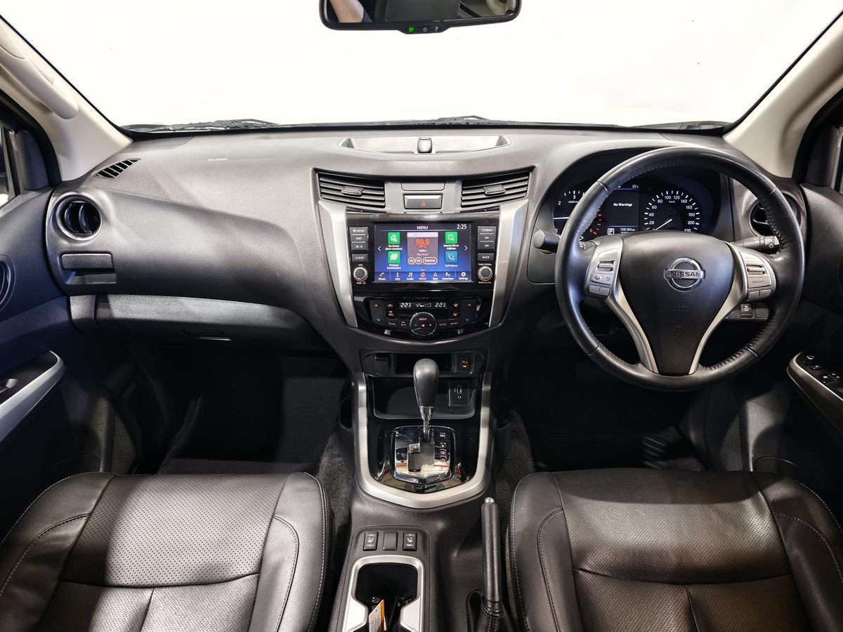 2019 Nissan Navara ST-X D23 Series 4 4x2 image 17