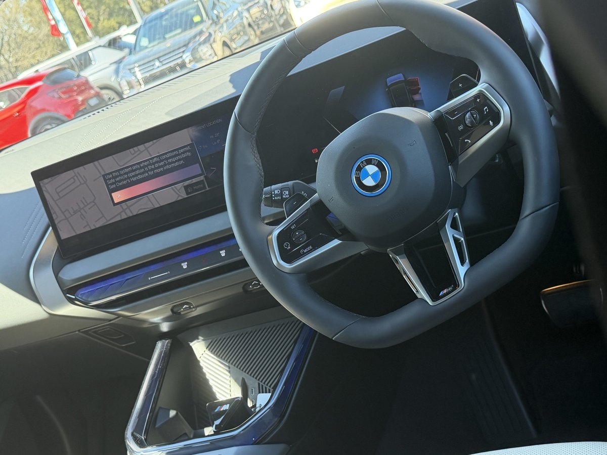 2026 BMW X3 30e xDrive G45 4X4 Constant image 10