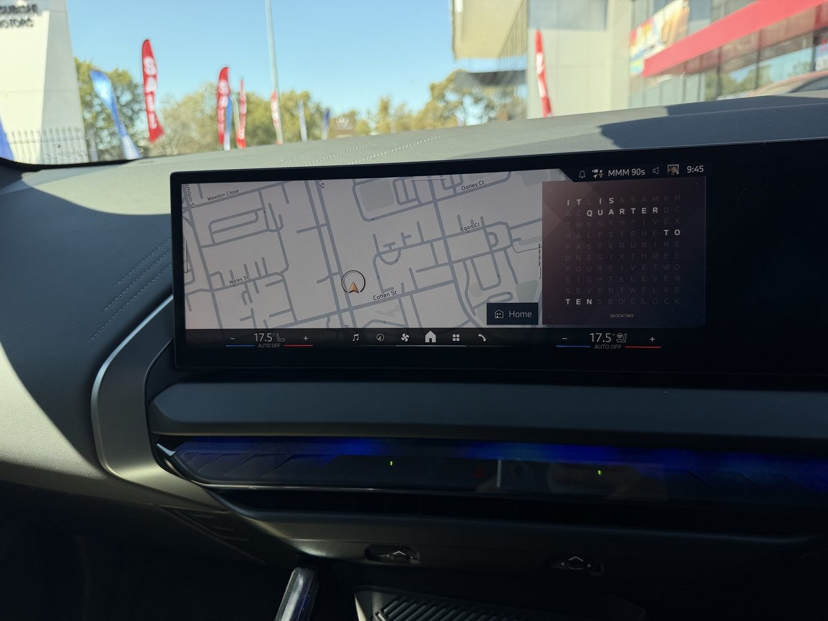 2026 BMW X3 30e xDrive G45 4X4 Constant image 12