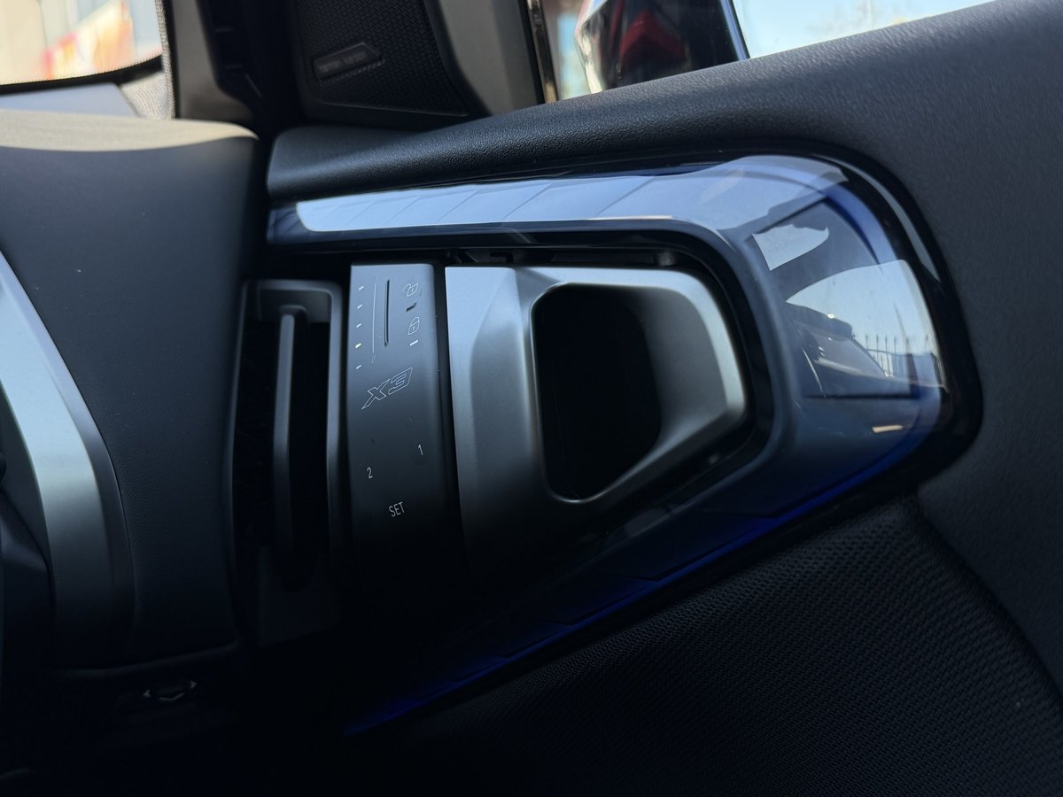 2026 BMW X3 30e xDrive G45 4X4 Constant image 14