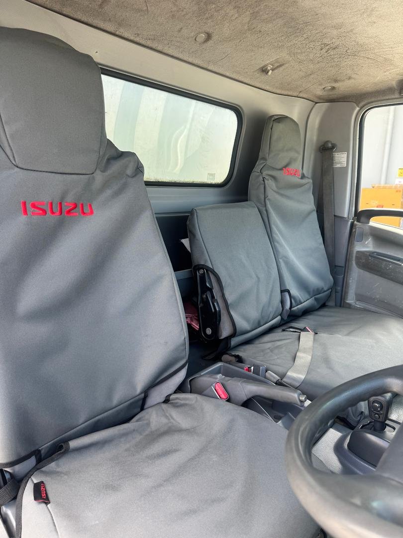 2010 Isuzu N Series NPR 200/275 Premium image 15