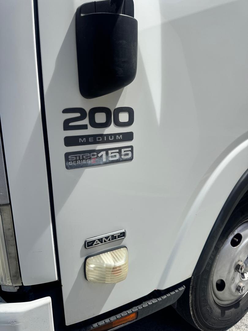 2010 Isuzu N Series NPR 200/275 Premium image 5