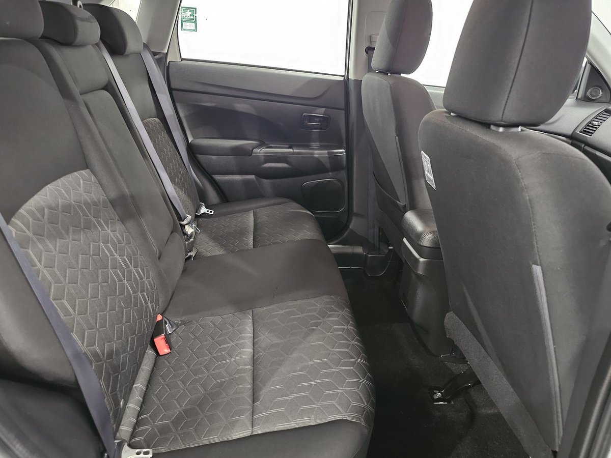 2024 Mitsubishi ASX ES XD MY24 image 23