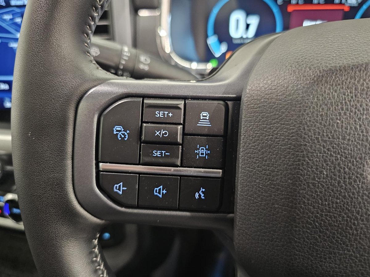 2023 Ford F-150 Lariat MY23 4X4 Dual Range image 17