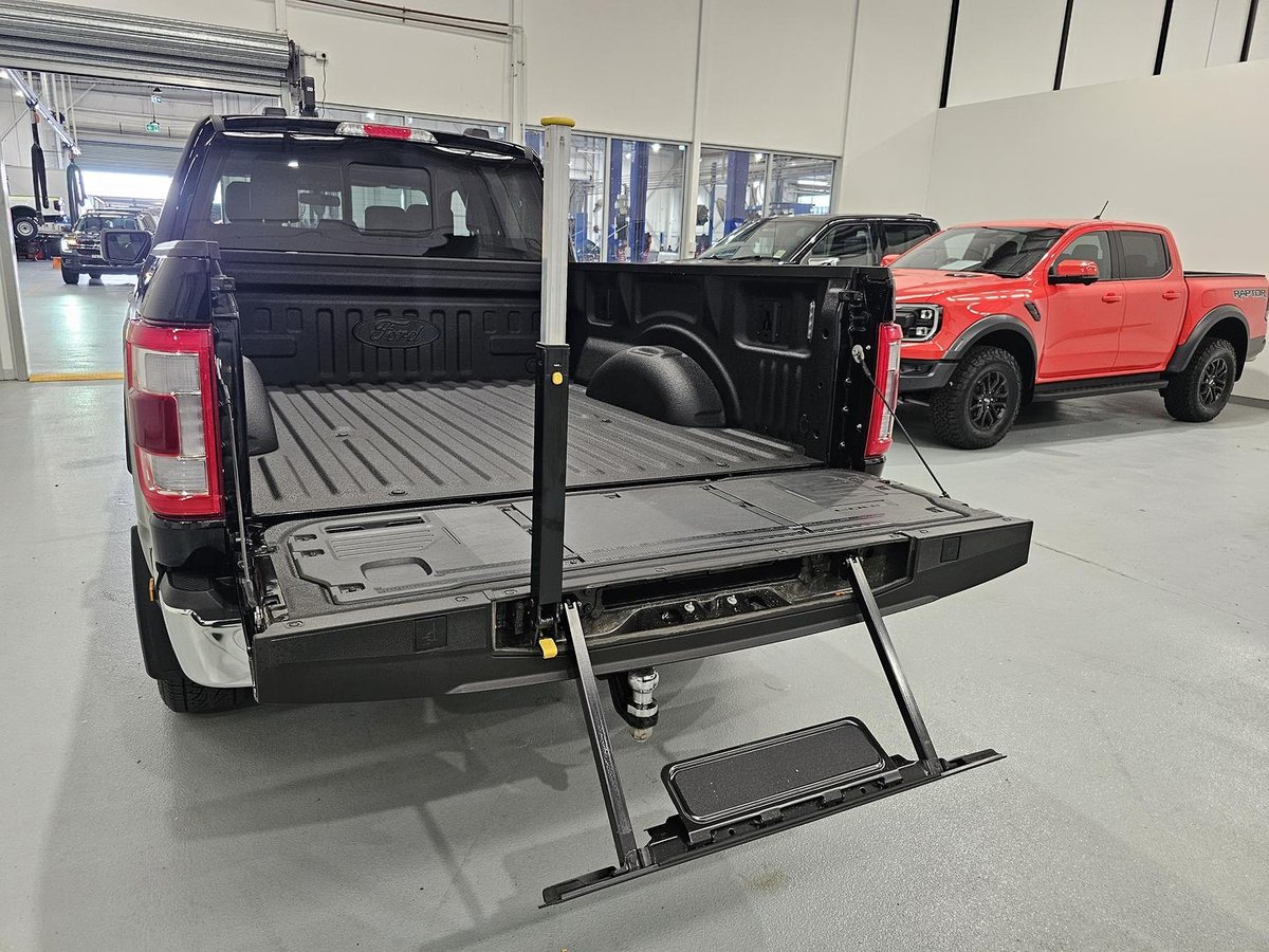 2023 Ford F-150 Lariat MY23 4X4 Dual Range image 28