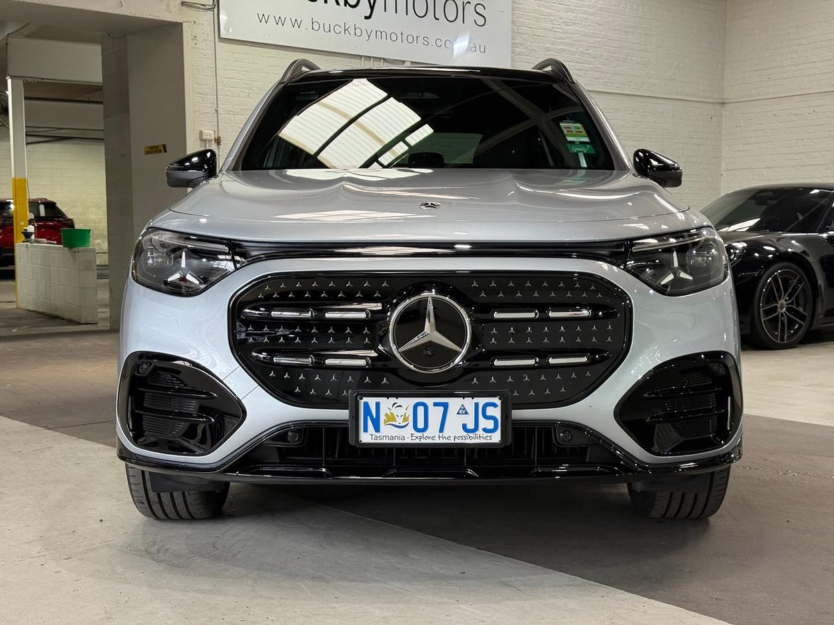 2026 Mercedes-Benz GLB-Class image 7