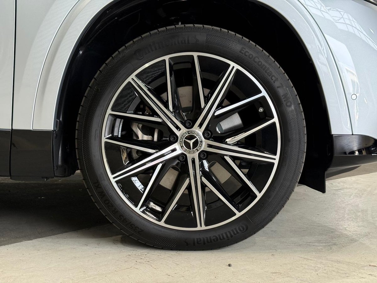2026 Mercedes-Benz GLB-Class image 20