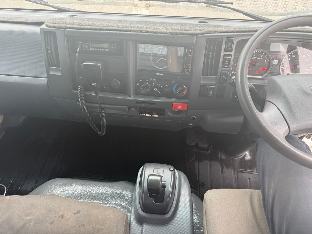 2019 Isuzu N Series NPS 45/75-155 image 23