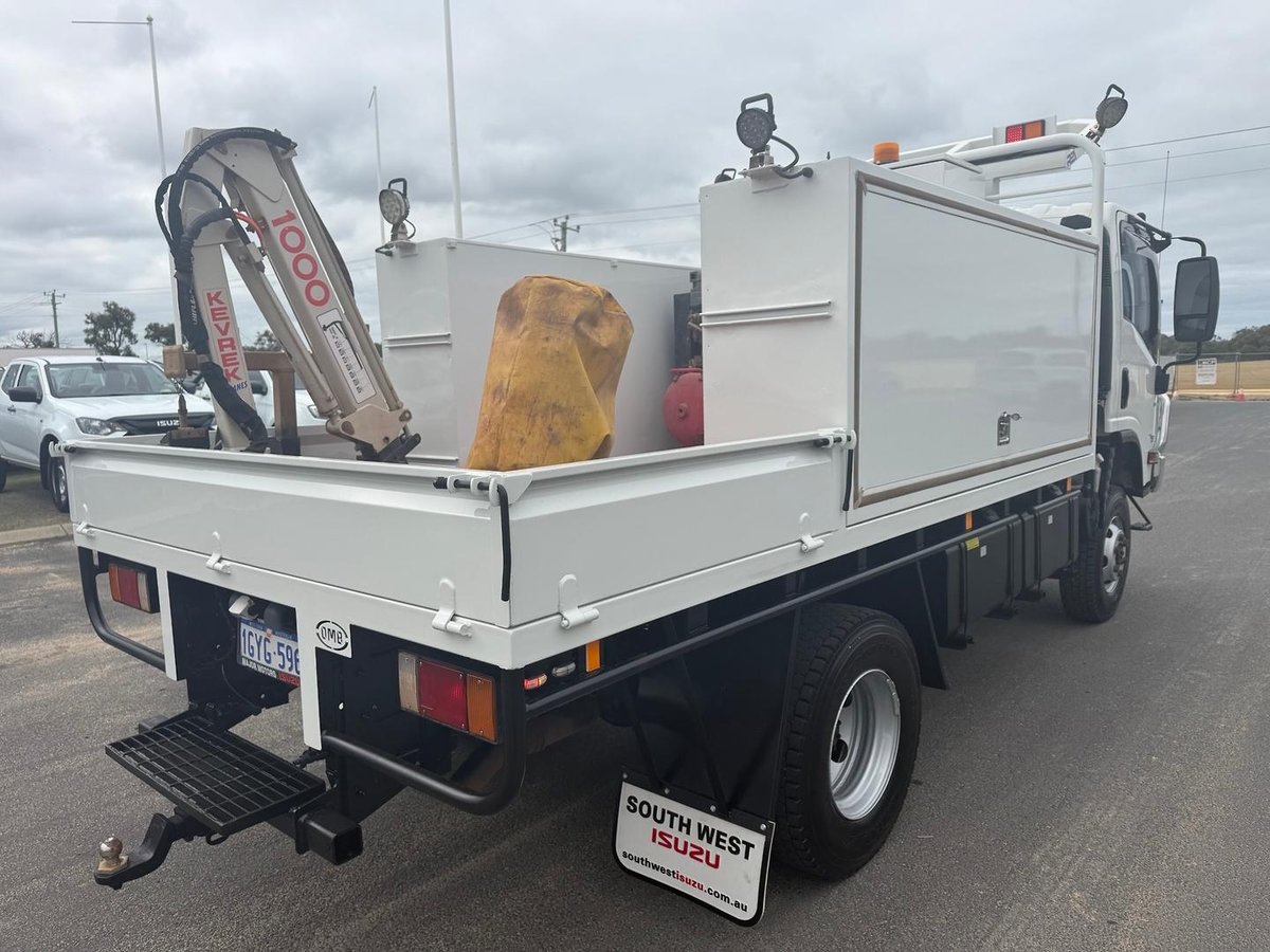 2019 Isuzu N Series NPS 45/75-155 image 13