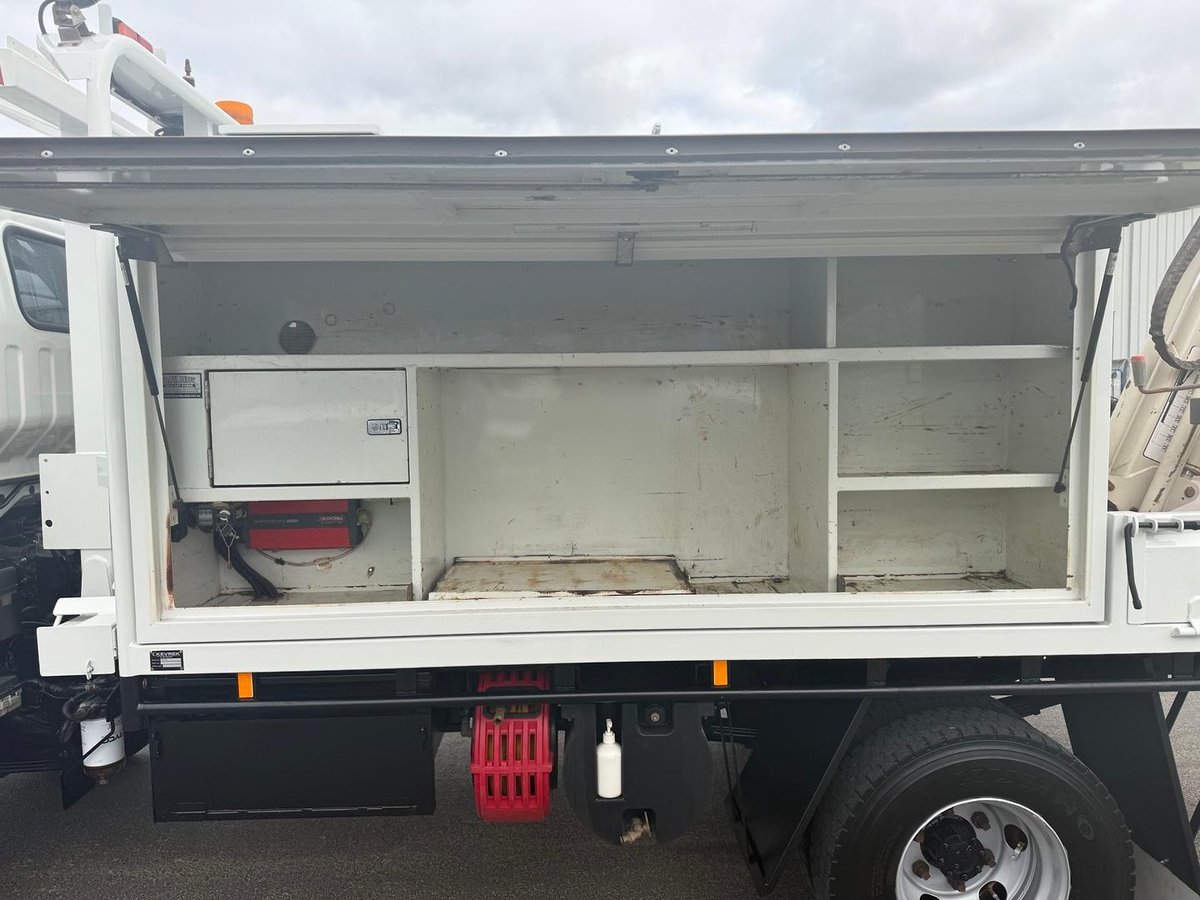 2019 Isuzu N Series NPS 45/75-155 image 17