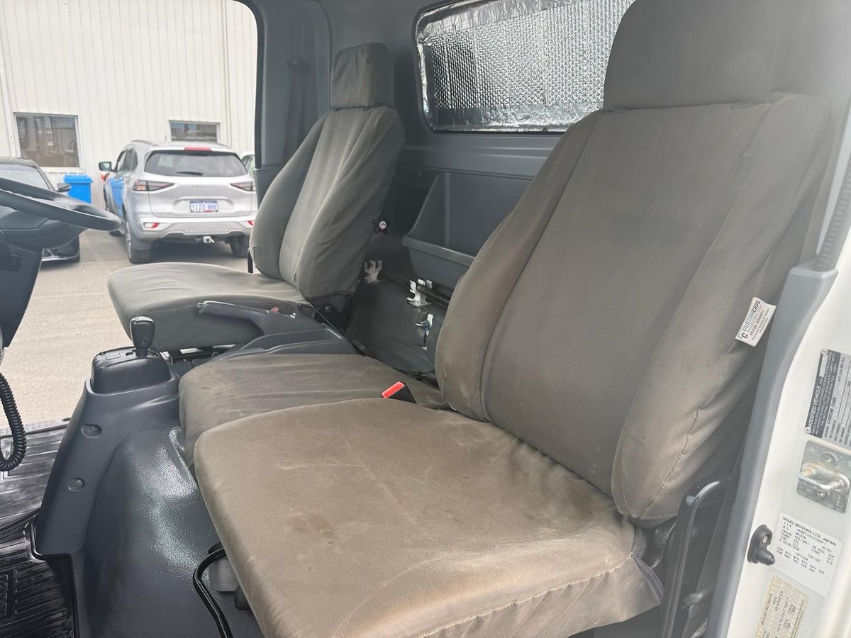 2019 Isuzu N Series NPS 45/75-155 image 24