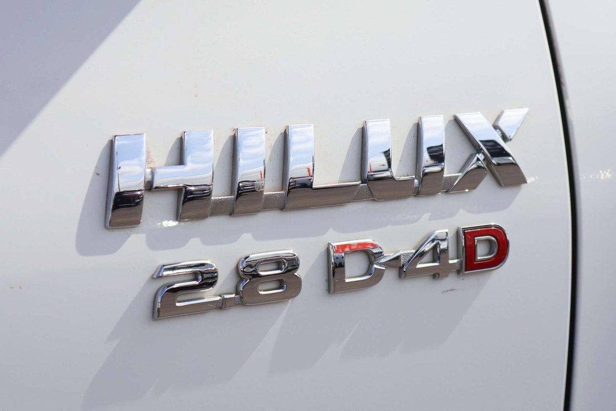 2023 Toyota Hilux SR GUN126R 4X4 Dual Range image 22