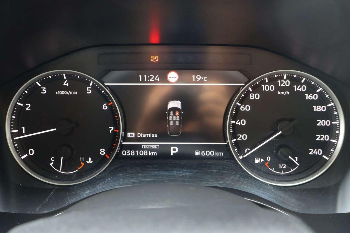 2024 Mitsubishi Outlander ES ZM MY24 image 17
