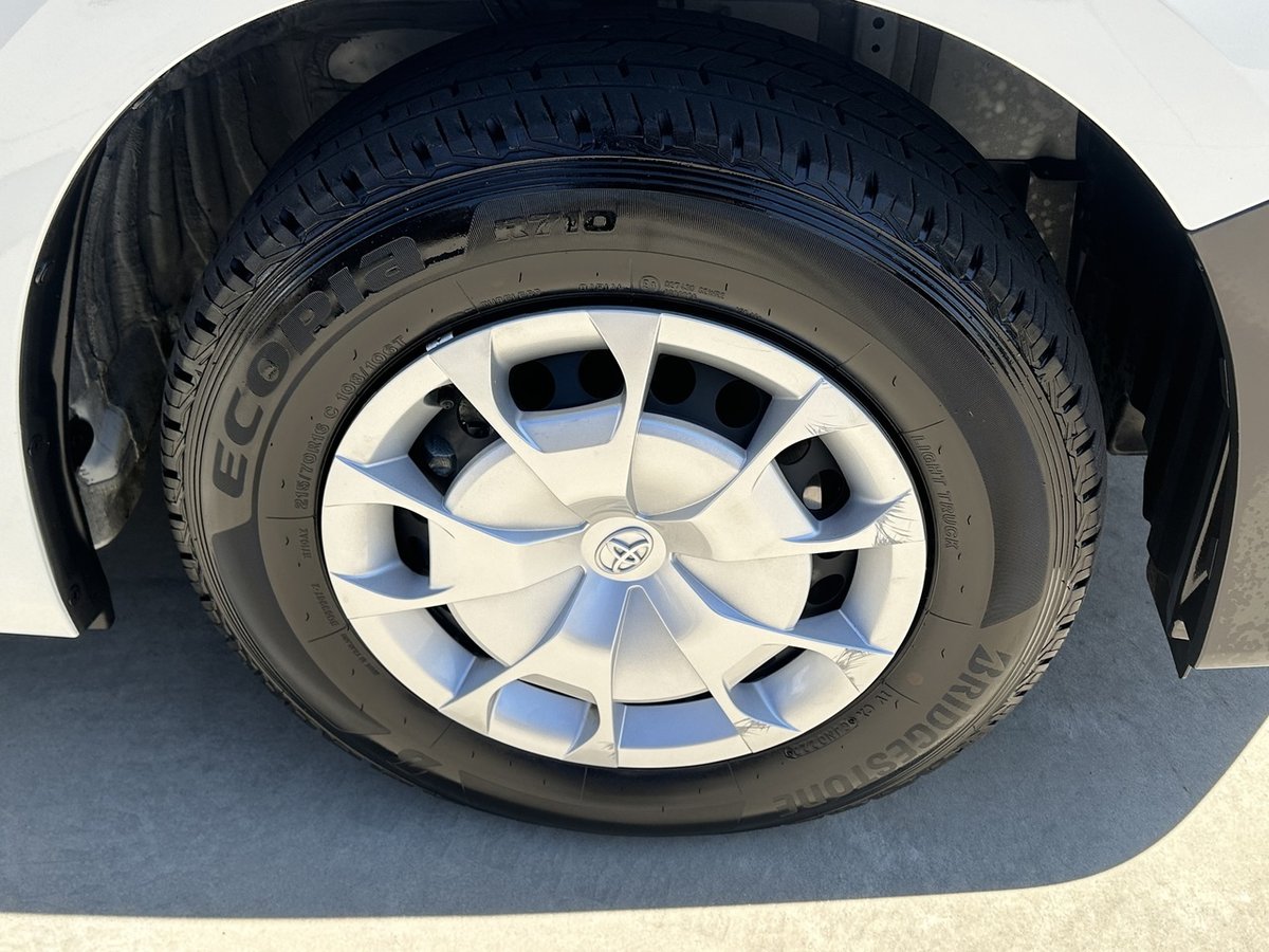 2023 Toyota Hiace LWB GDH300R image 10