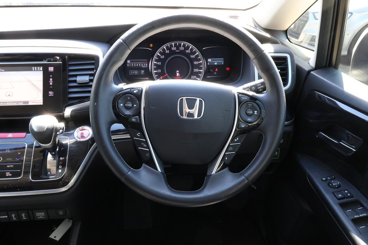 2018 Honda Odyssey VTi-L 5th Gen MY18 image 21